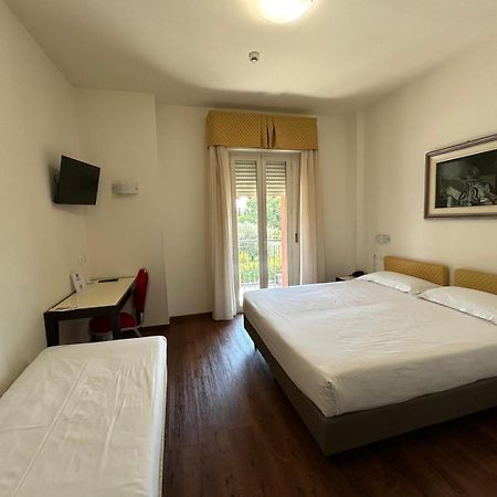 Best Western Cesena Hotel Exterior foto